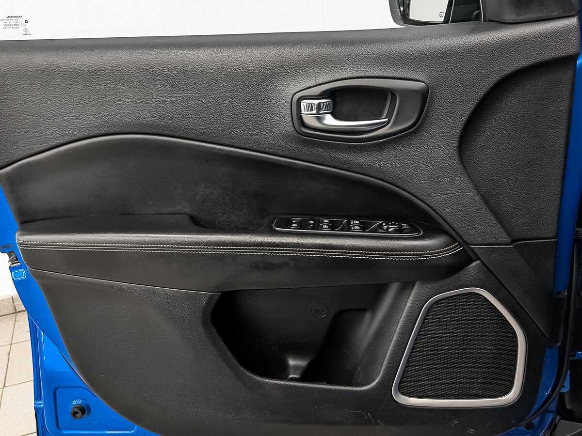 Jeep Compass б/у, 2018, Автоматическая. Фото: #16