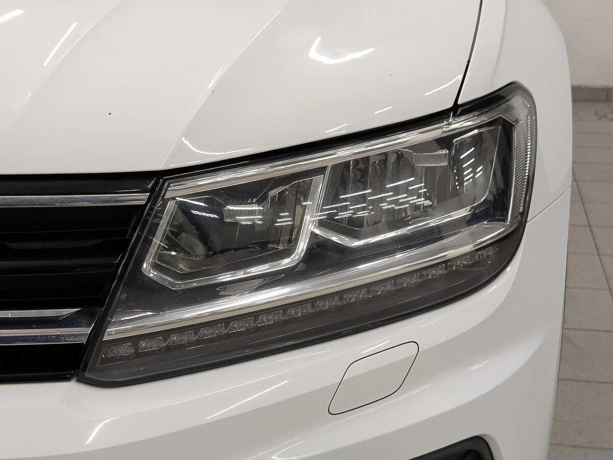 Volkswagen Tiguan б/у, 2020, Роботизированная. Фото: #10