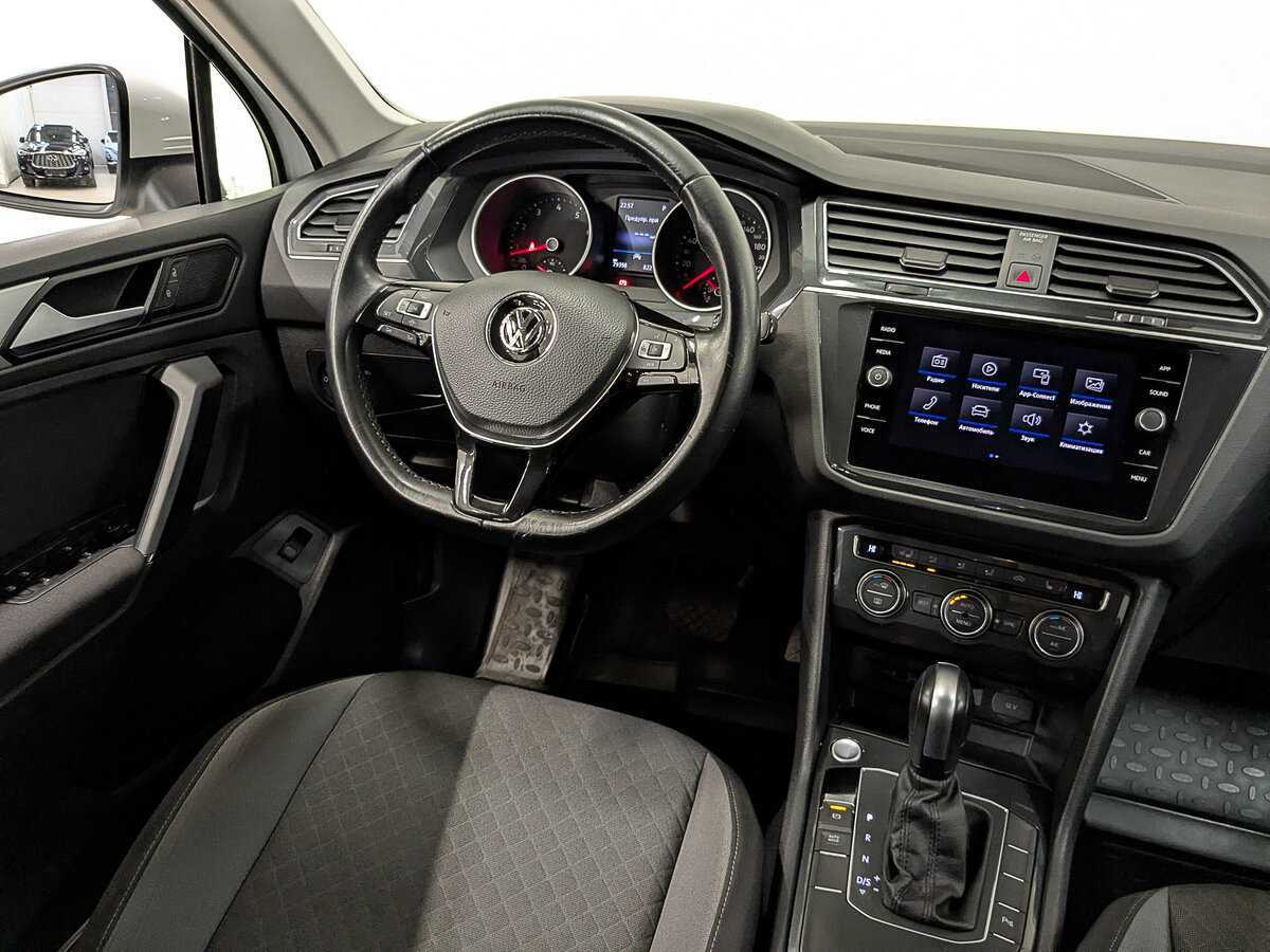 Volkswagen Tiguan б/у, 2020, Роботизированная. Фото: #26