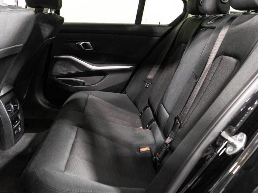 BMW 3 серии б/у, 2019, Автоматическая. Фото: #9