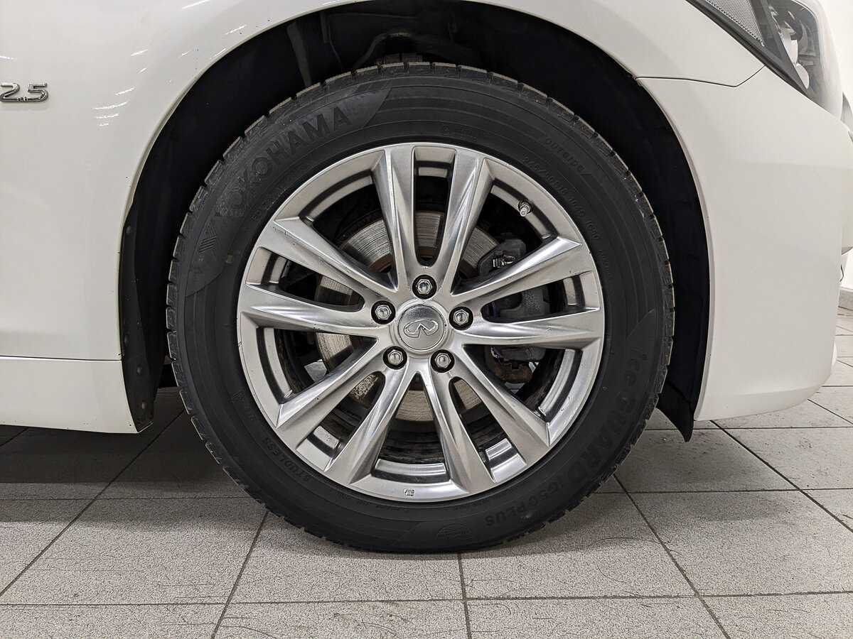 Infiniti Q70 б/у, 2016, Автоматическая. Фото: #11