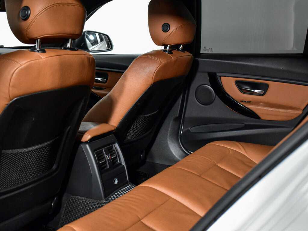 BMW 3 серии б/у, 2017, Автоматическая. Фото: #14
