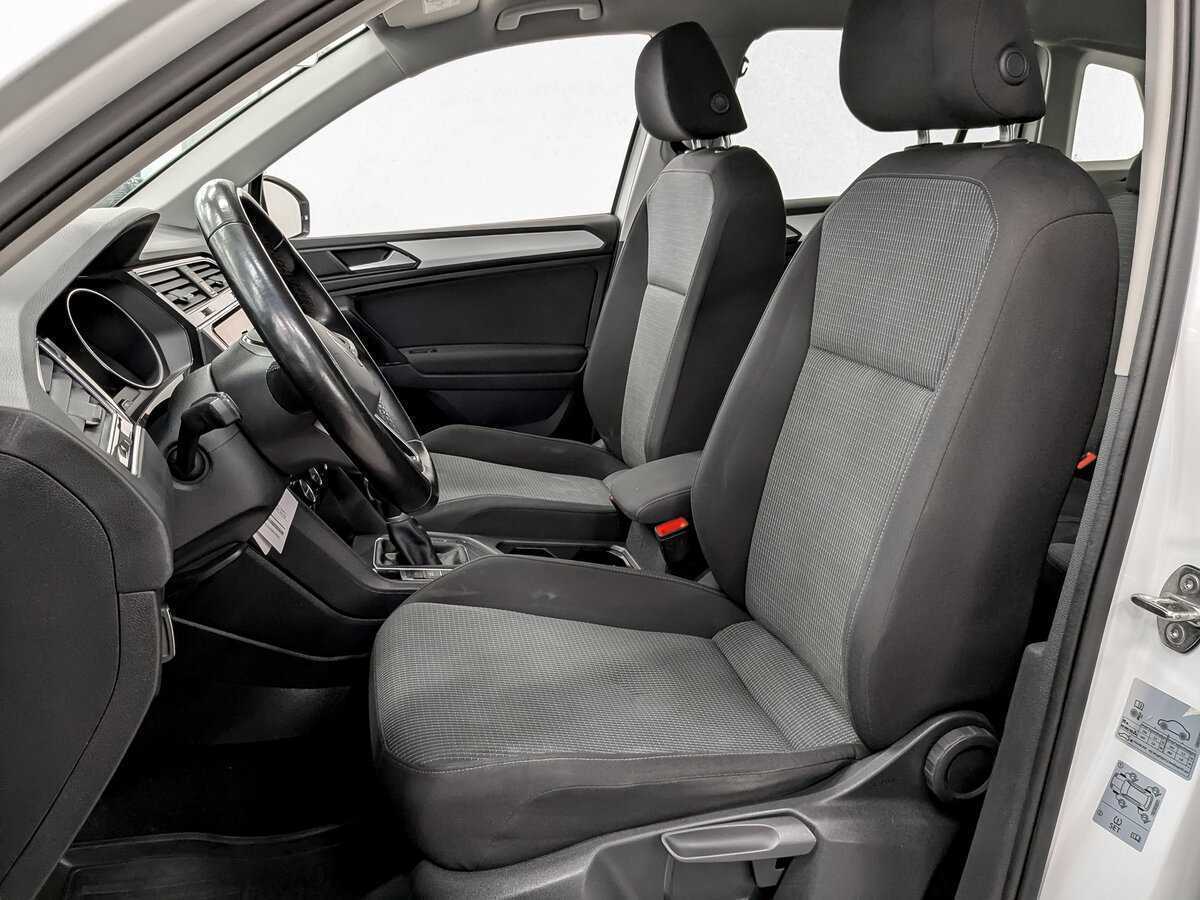 Volkswagen Tiguan б/у, 2021, Роботизированная. Фото: #18