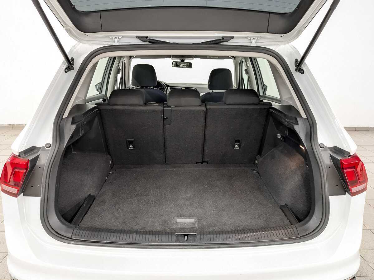 Volkswagen Tiguan б/у, 2021, Роботизированная. Фото: #9