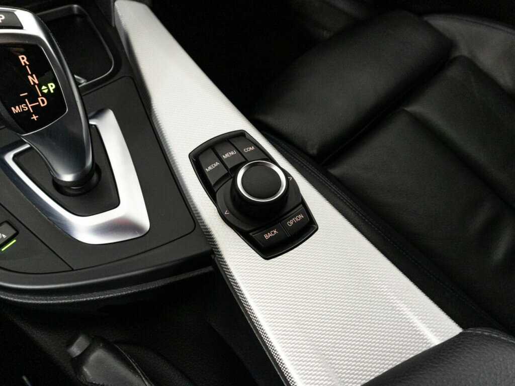 BMW 3 серии б/у, 2018, Автоматическая. Фото: #16