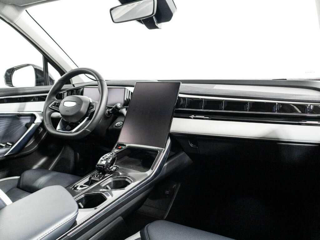 Geely Atlas б/у, 2023, Роботизированная. Фото: #8