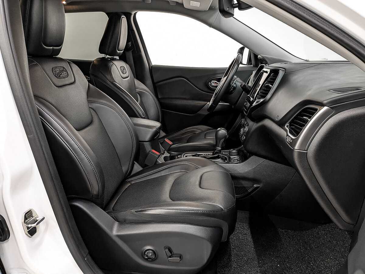 Jeep Cherokee б/у, 2019, Автоматическая. Фото: #21