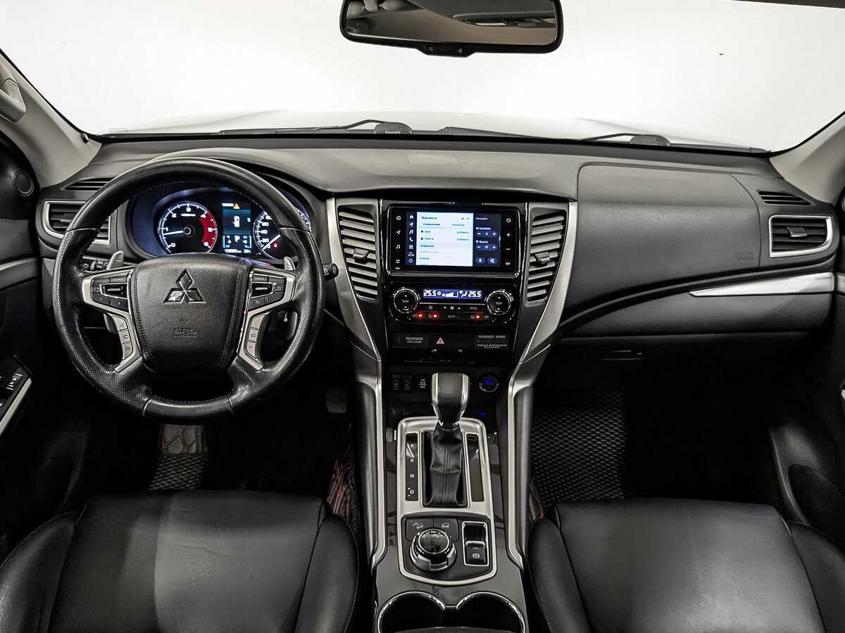 Mitsubishi Pajero Sport б/у, 2020, Автоматическая. Фото: #13