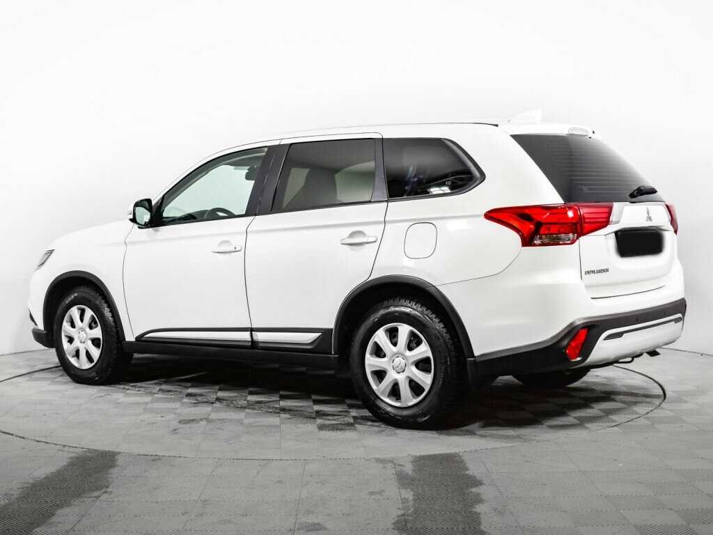 Mitsubishi Outlander б/у, 2020, Вариатор. Фото: #6