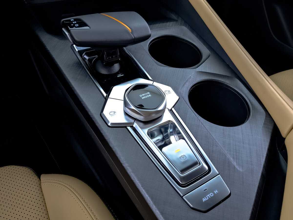 Changan UNI-V б/у, 2022, Роботизированная. Фото: #27