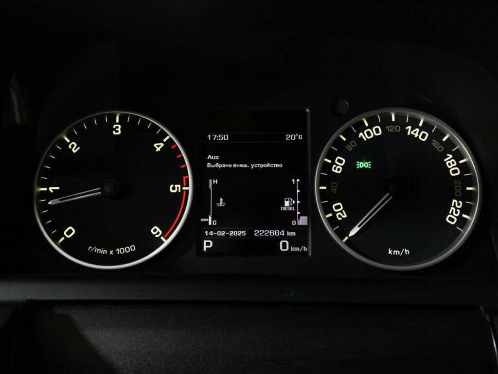 Land Rover Discovery б/у, 2016, Автоматическая. Фото: #11