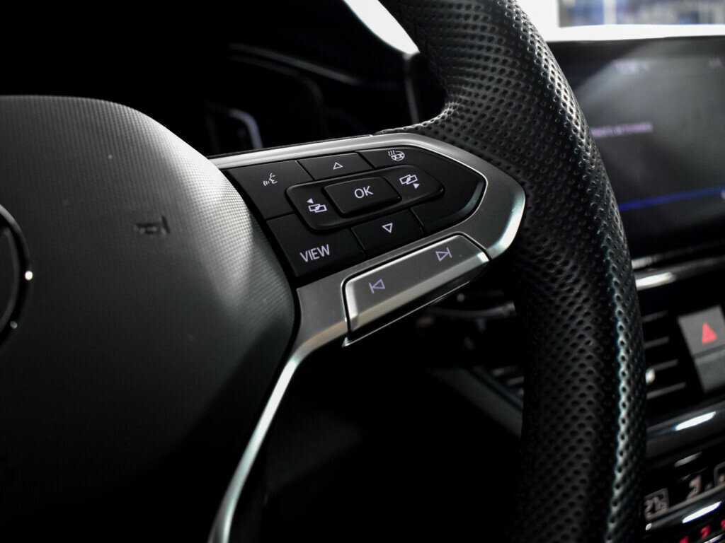 Volkswagen Polo б/у, 2021, Роботизированная. Фото: #16