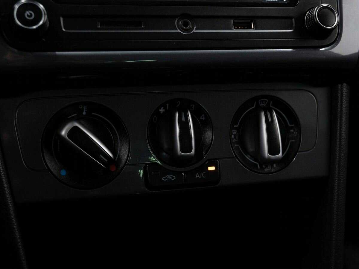 Фольксваген Поло б/у, 2020, Механическая. Фото: #21