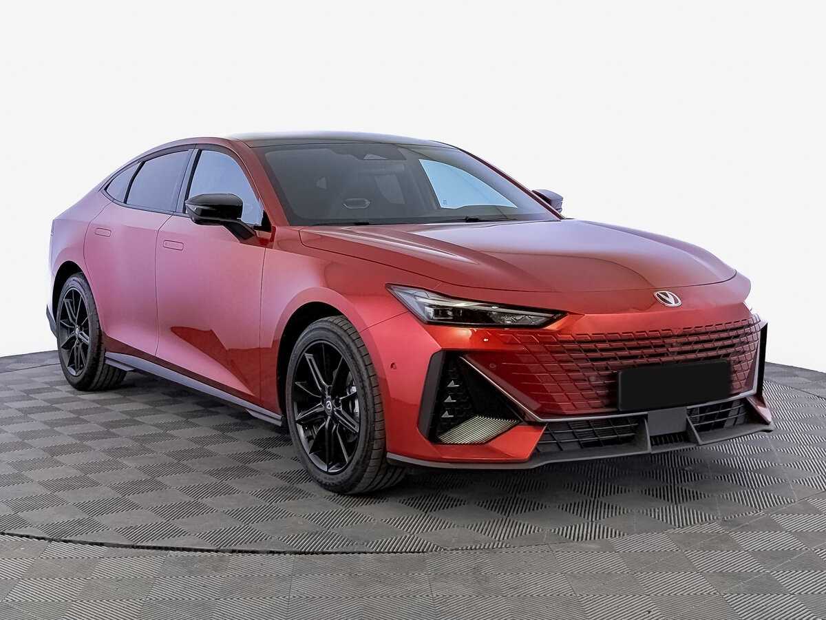 Changan UNI-V б/у, 2024, Роботизированная. Фото: #2