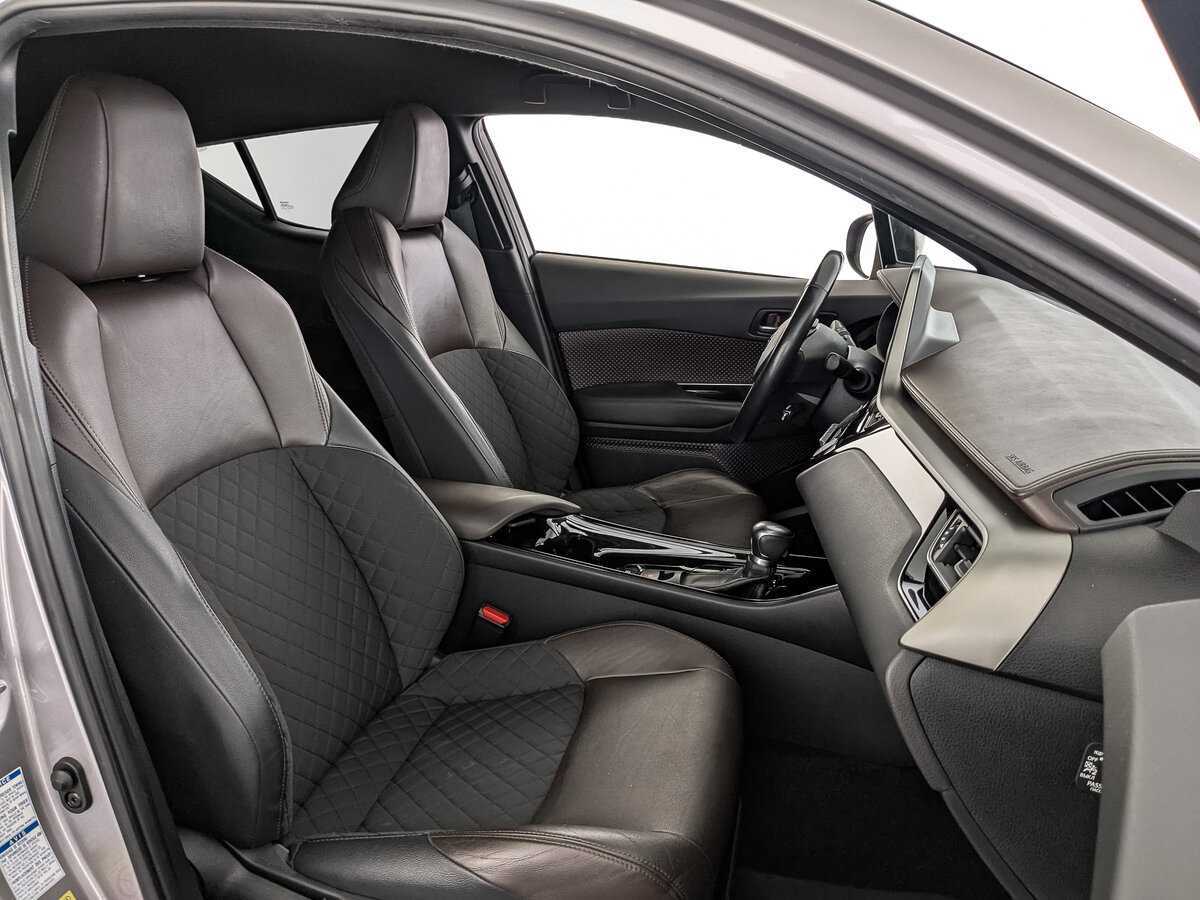 Toyota C-HR б/у, 2017, Вариатор. Фото: #23