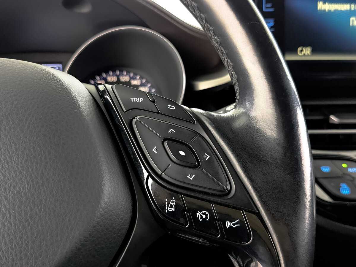 Toyota C-HR б/у, 2017, Вариатор. Фото: #26