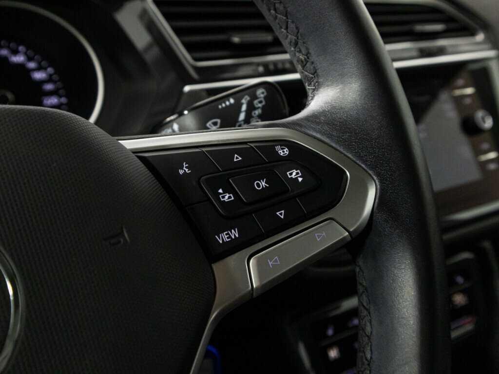 Volkswagen Tiguan б/у, 2021, Роботизированная. Фото: #18