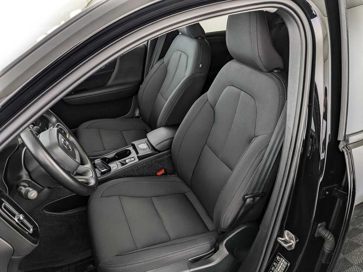 Volvo XC40 б/у, 2021, Автоматическая. Фото: #19