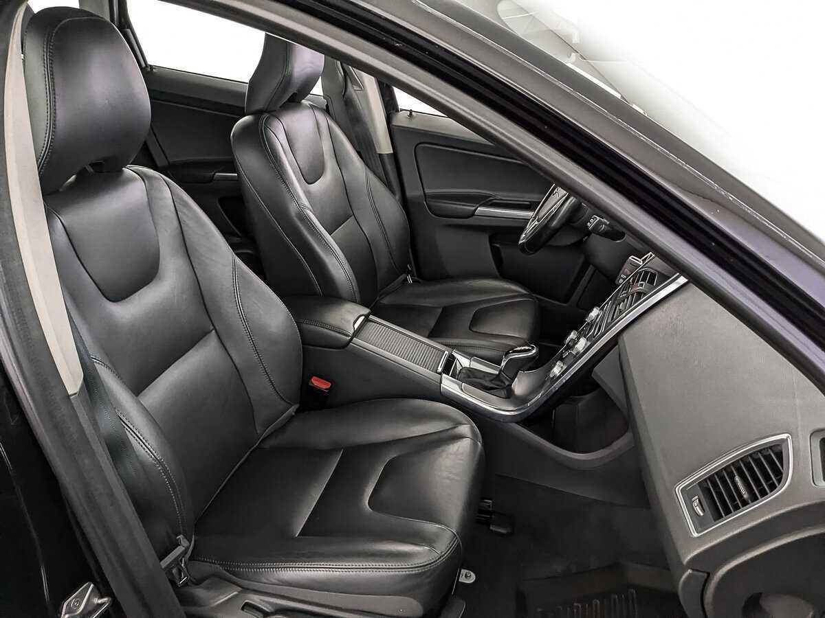 Volvo XC60 б/у, 2017, Автоматическая. Фото: #21