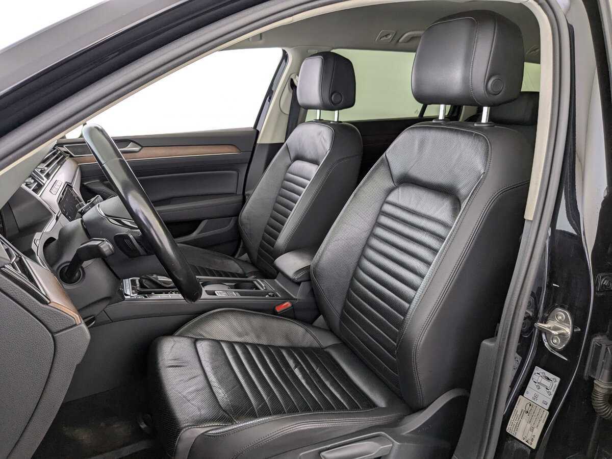 Volkswagen Passat б/у, 2018, Роботизированная. Фото: #19