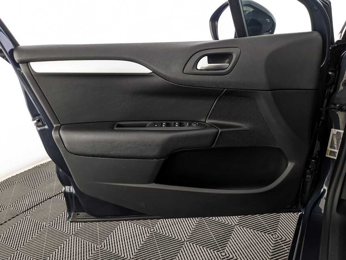 Citroen C4 б/у, 2021, Автоматическая. Фото: #18