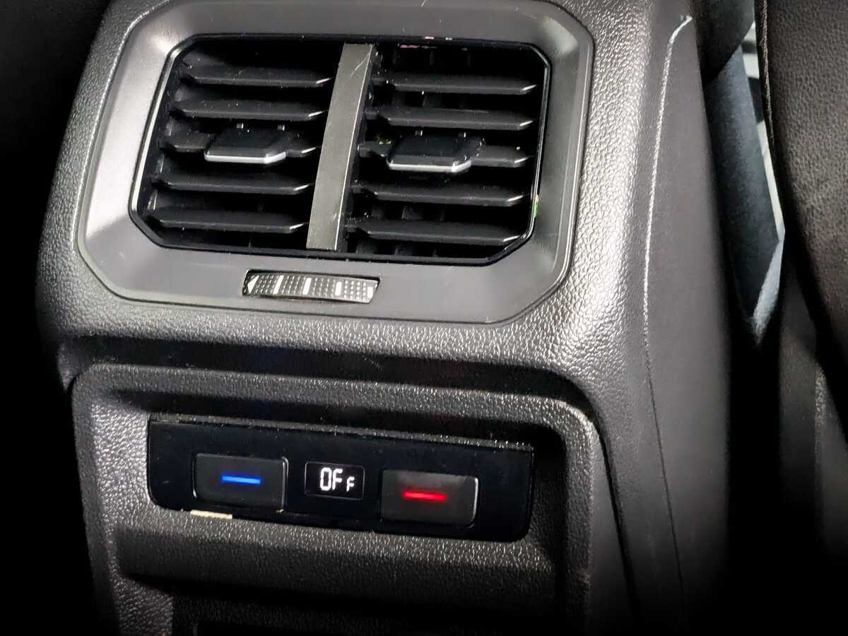 Volkswagen Tiguan б/у, 2020, Роботизированная. Фото: #26