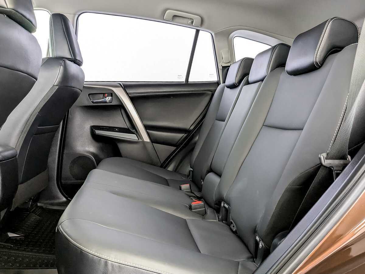 Toyota RAV4 б/у, 2017, Вариатор. Фото: #11