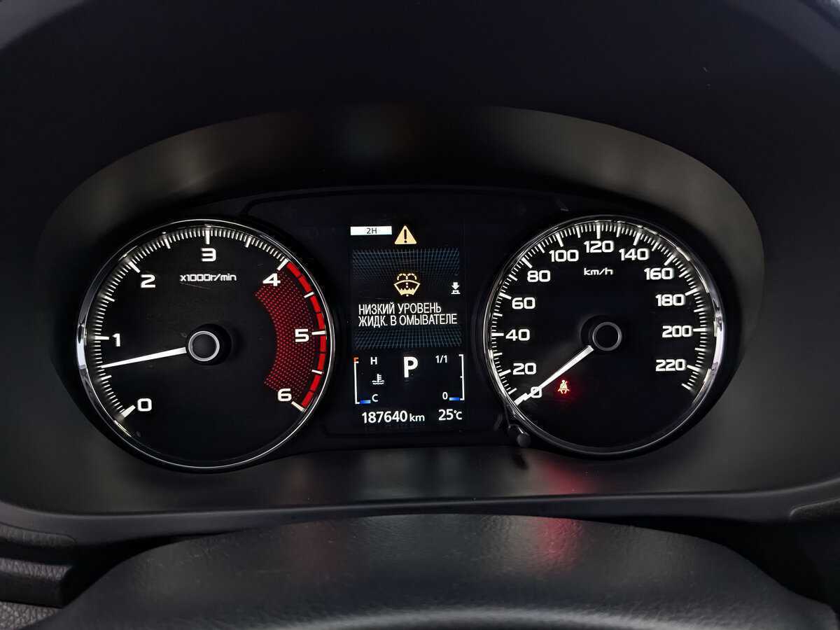 Mitsubishi Pajero Sport б/у, 2017, Автоматическая. Фото: #13