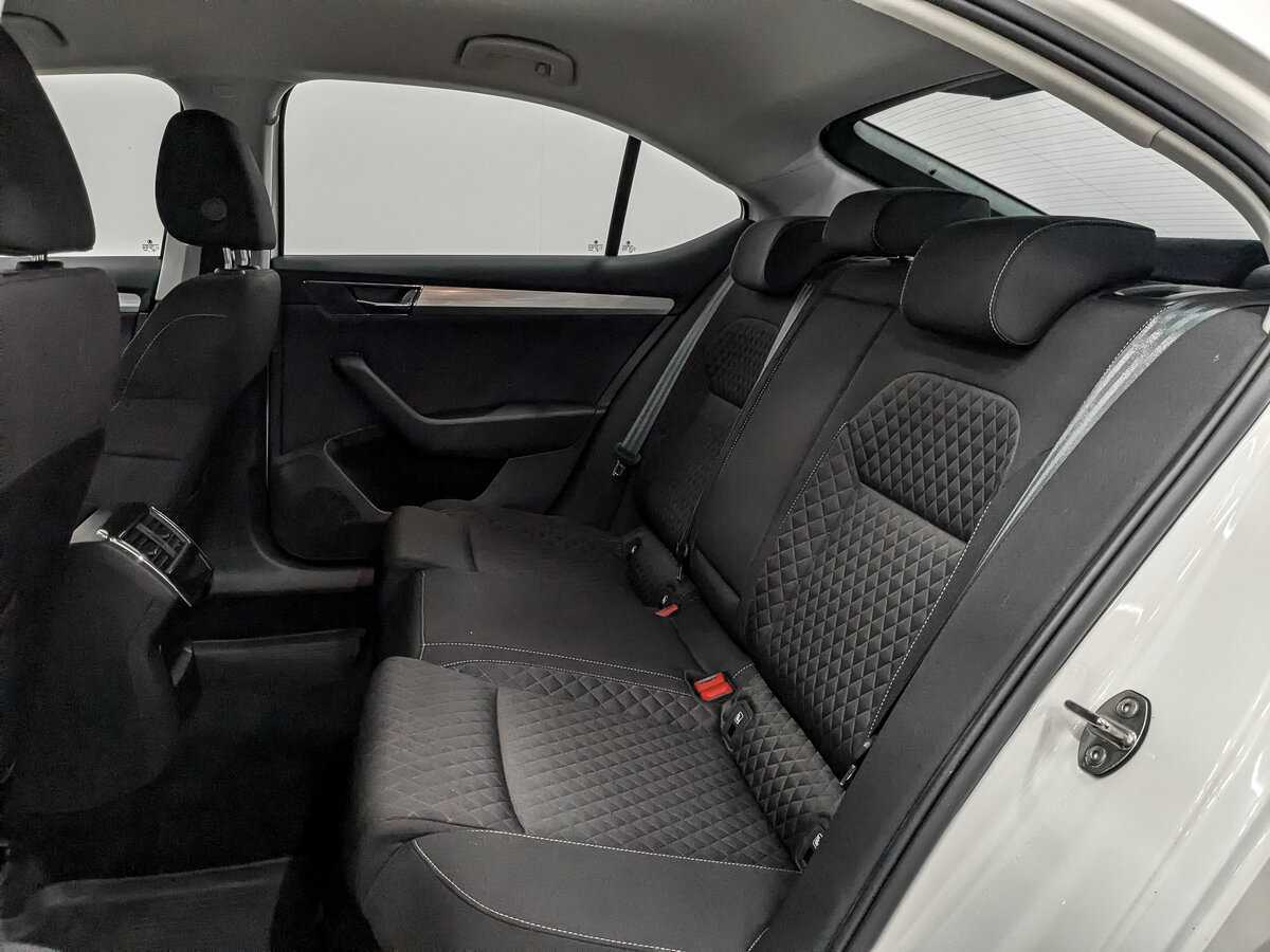 Skoda Superb б/у, 2020, Роботизированная. Фото: #18