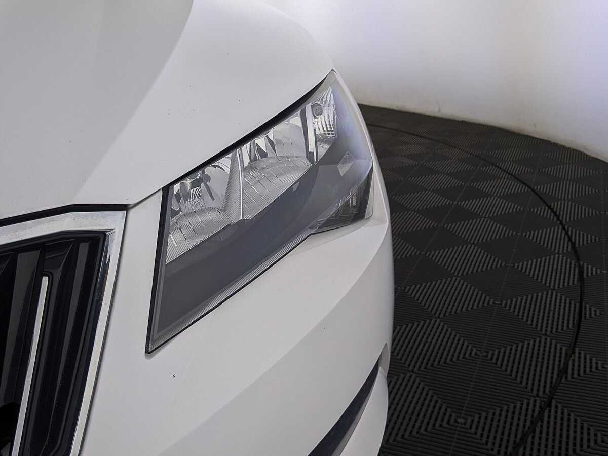 Шкода Суперб б/у, 2017, Роботизированная. Фото: #10