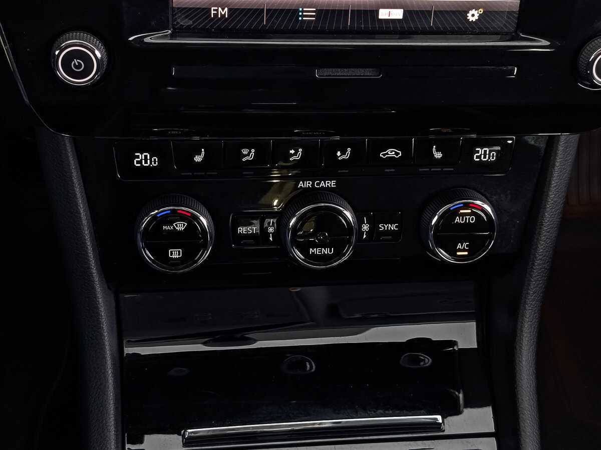 Шкода Суперб б/у, 2017, Роботизированная. Фото: #20