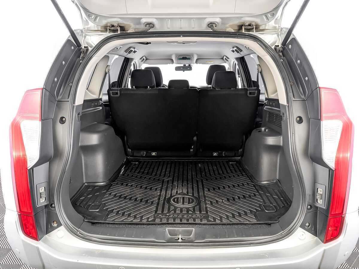 Mitsubishi Pajero Sport б/у, 2018, Автоматическая. Фото: #9