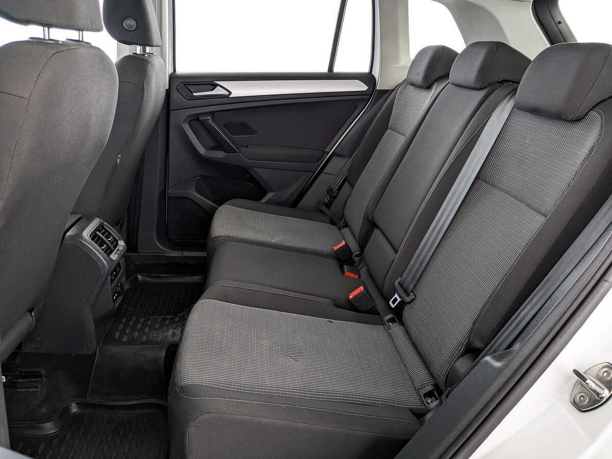 Volkswagen Tiguan б/у, 2021, Роботизированная. Фото: #17