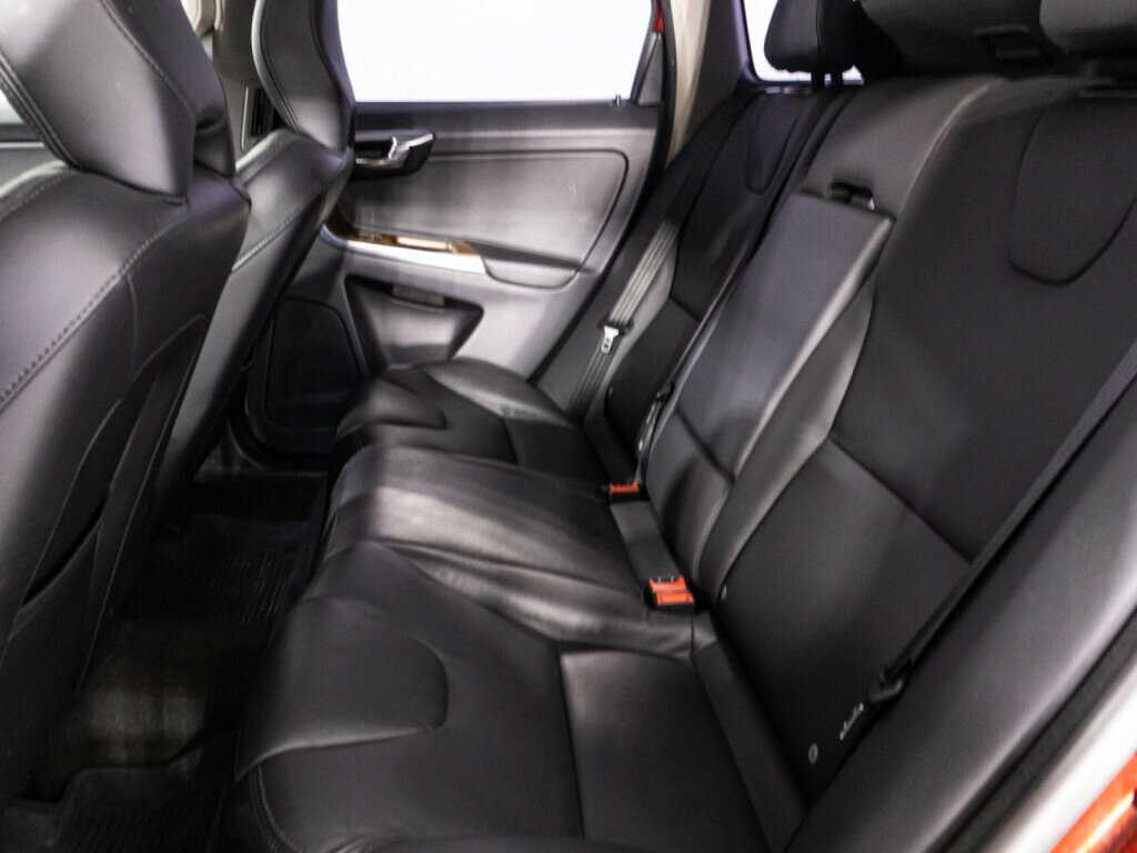 Вольво ИксЦ60 б/у, 2014, Автоматическая. Фото: #9