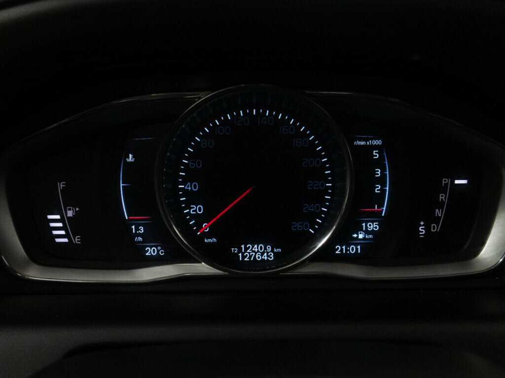 Вольво ИксЦ60 б/у, 2014, Автоматическая. Фото: #11