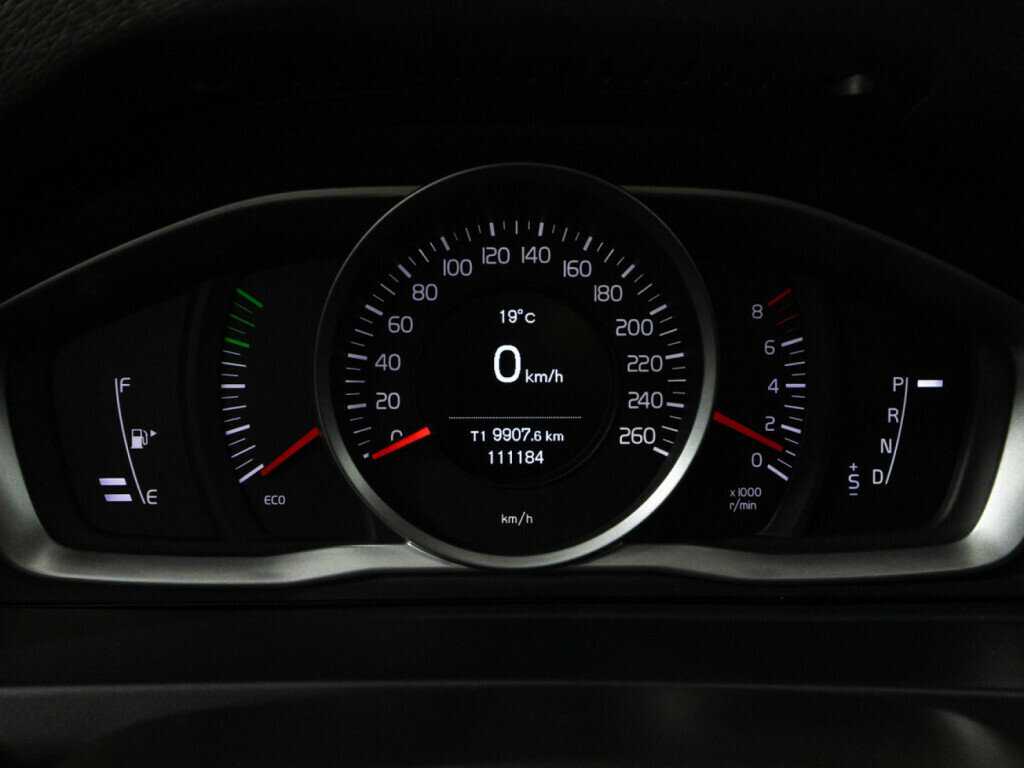 Вольво С60 б/у, 2017, Автоматическая. Фото: #11