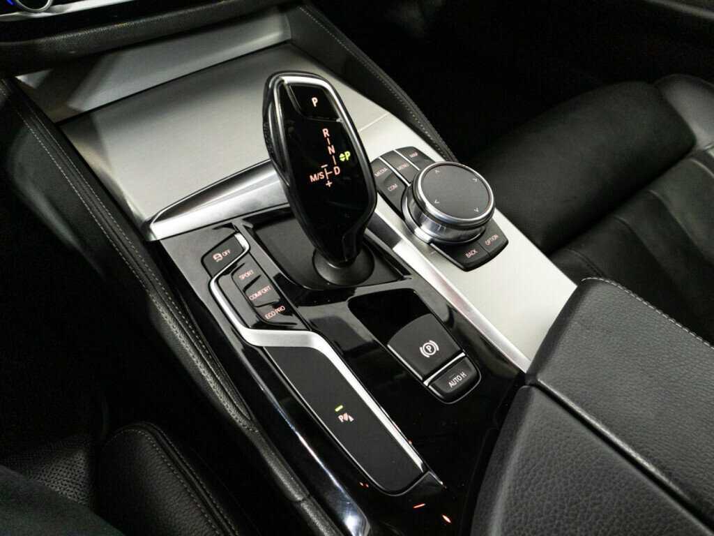 BMW 5 серии б/у, 2018, Автоматическая. Фото: #21