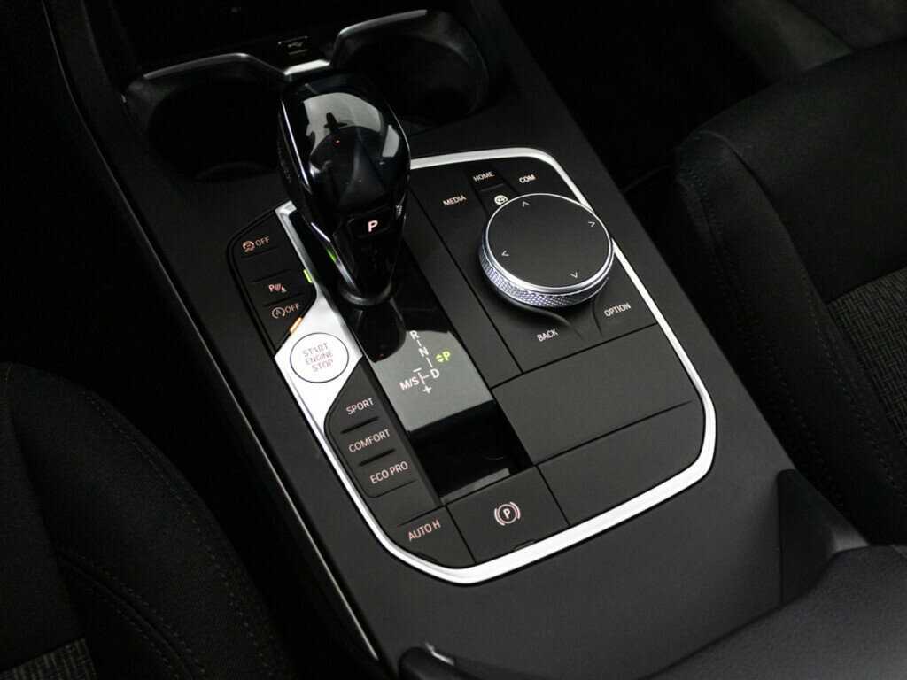 BMW 1 серии б/у, 2019, Автоматическая. Фото: #14