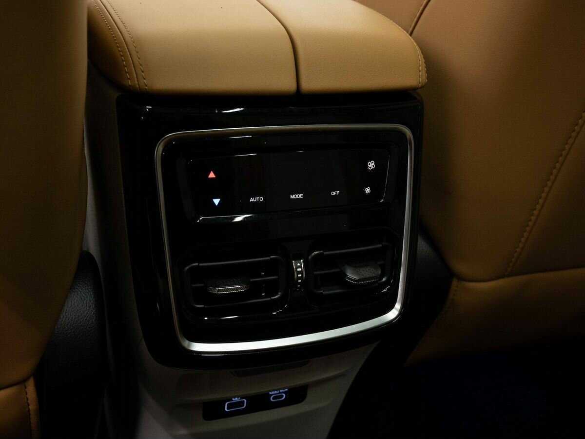 Jetour X70 PLUS б/у, 2023, Роботизированная. Фото: #13