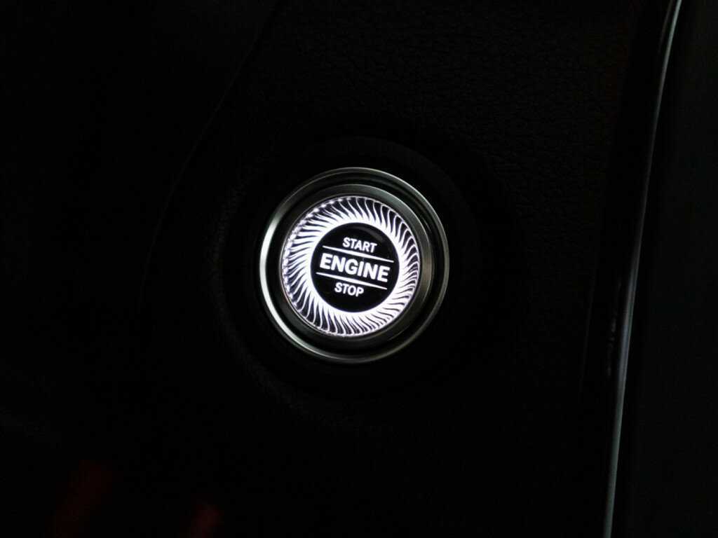 Mercedes-Benz C-Класс б/у, 2020, Автоматическая. Фото: #18