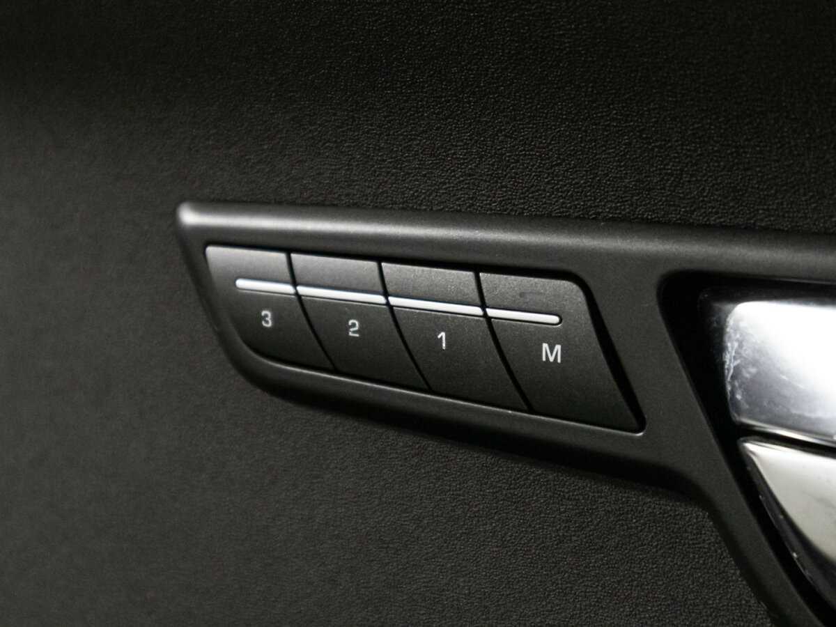 Land Rover Range Rover Evoque б/у, 2012, Автоматическая. Фото: #16