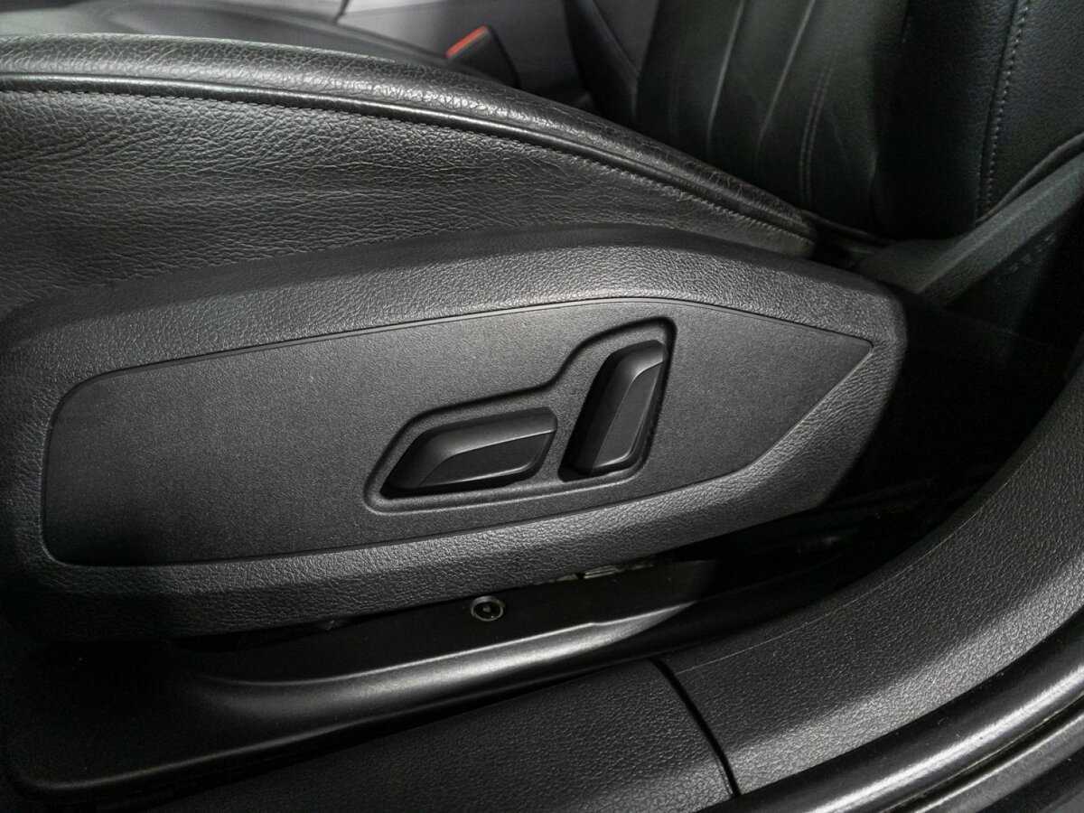 Audi A4 б/у, 2017, Роботизированная. Фото: #17