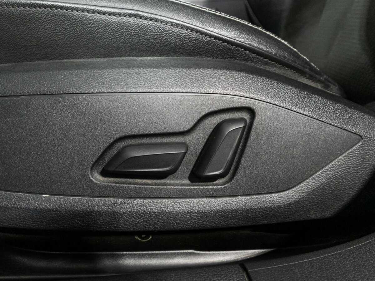 Audi A4 б/у, 2019, Роботизированная. Фото: #20