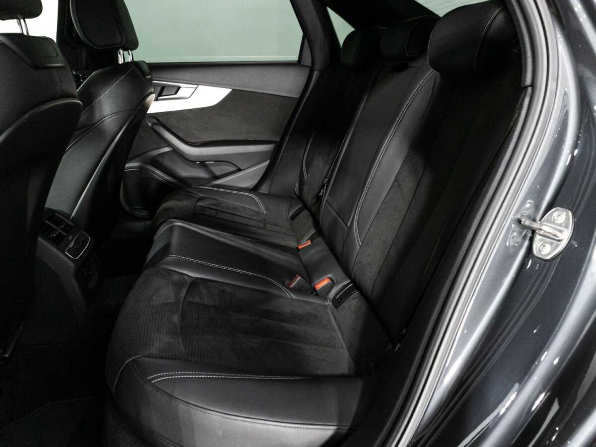 Audi A4 б/у, 2017, Роботизированная. Фото: #9