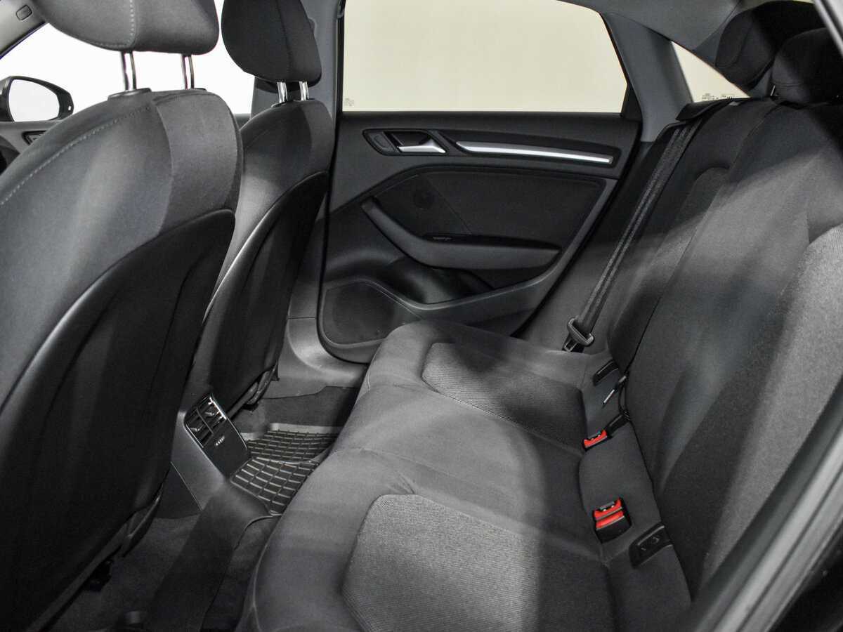 Audi A3 б/у, 2018, Роботизированная. Фото: #12