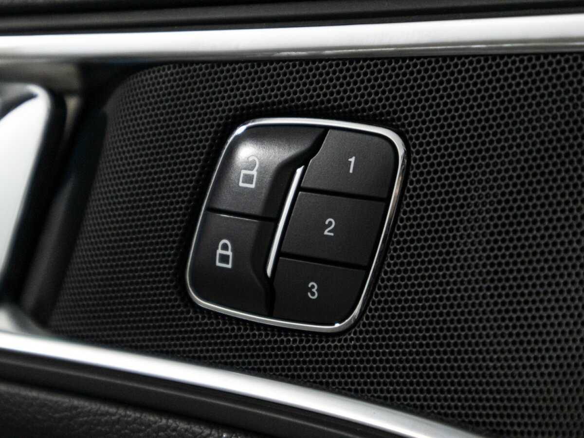 Ford Explorer б/у, 2017, Автоматическая. Фото: #18