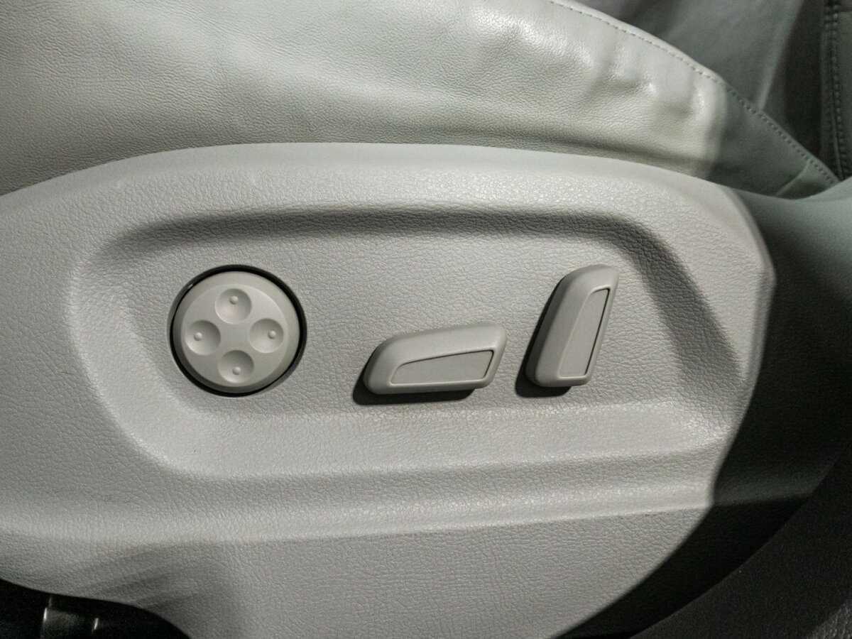 Audi Q3 б/у, 2012, Роботизированная. Фото: #18