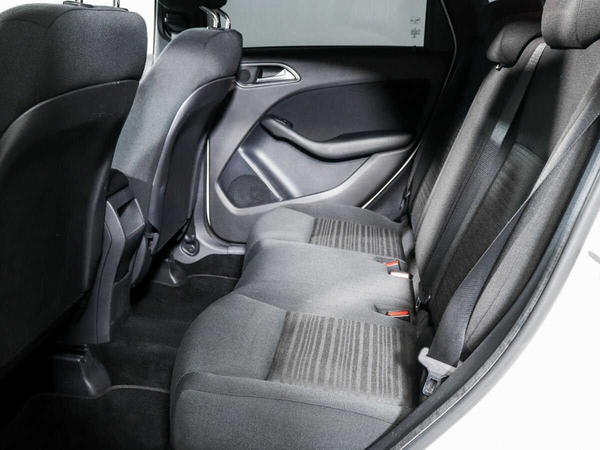 Mercedes-Benz B-Класс б/у, 2015, Роботизированная. Фото: #6