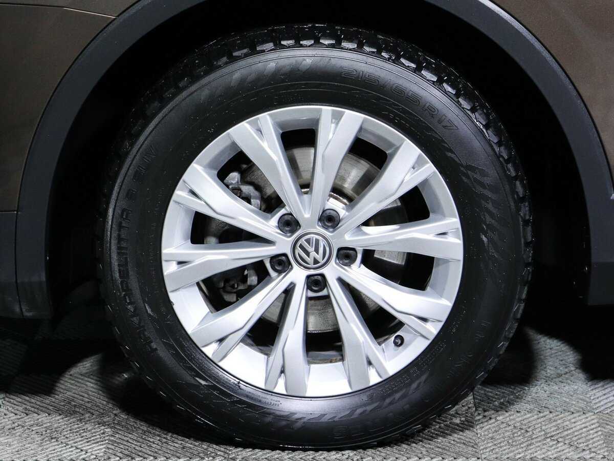 Volkswagen Tiguan б/у, 2020, Роботизированная. Фото: #11