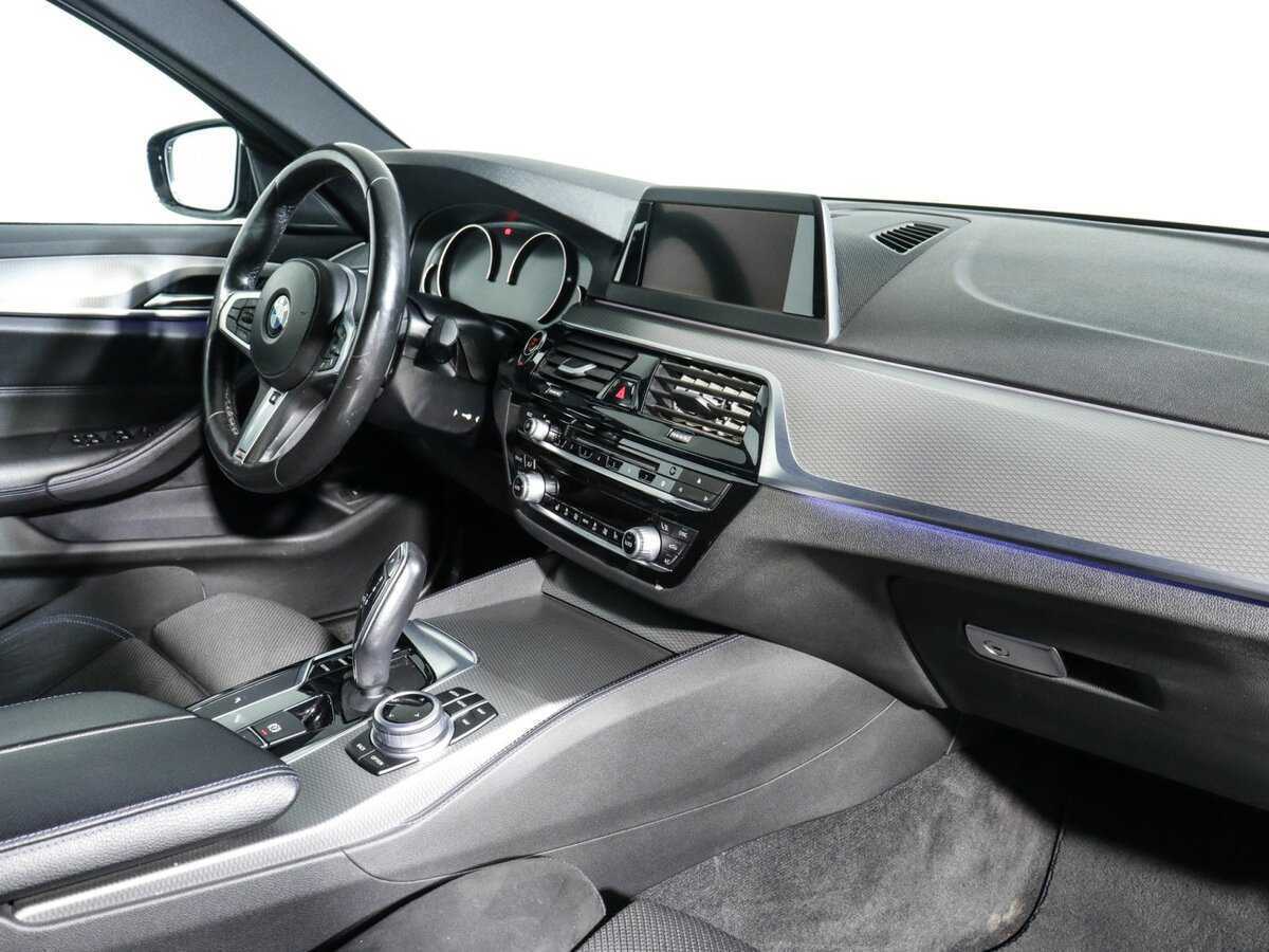BMW 5 серии б/у, 2018, Автоматическая. Фото: #4